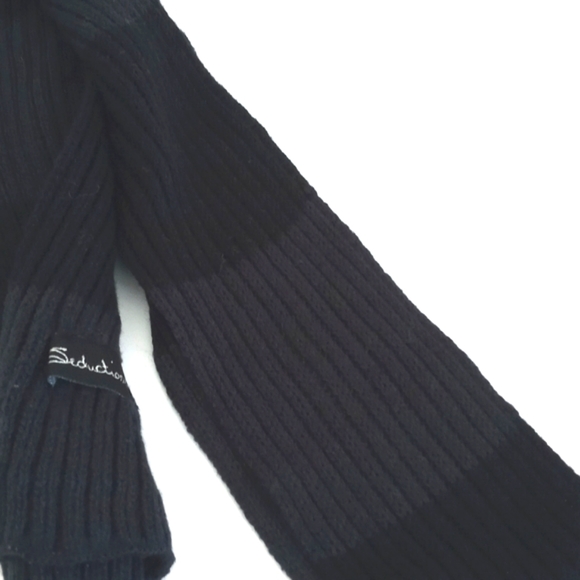 🌿 Set of 2 Thin Scarves Black White Stripes & Black & Grey Striped Scarves - Picture 7 of 9